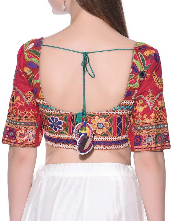 SIMPLE EMBROIDERY DESIGNS FOR BLOUSE