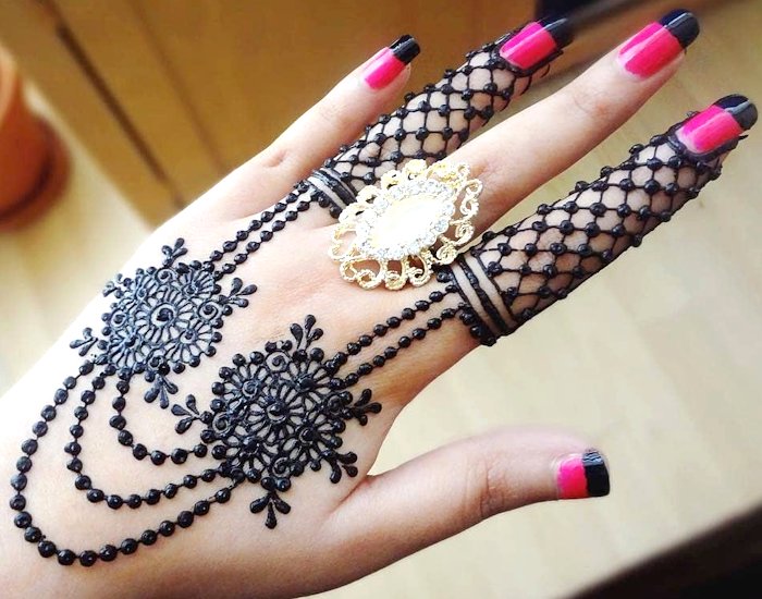 Very easy arabic design of mehndi