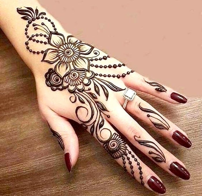 Latest flower mehndi tattoo