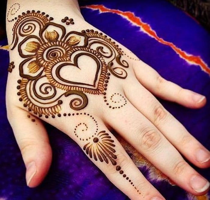 Easy heart henna designs