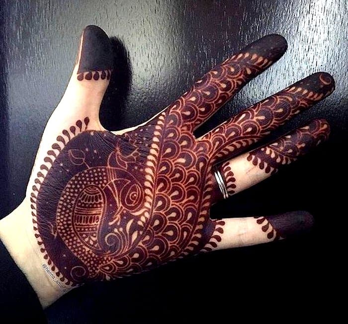 Arabic peacock mehndi design