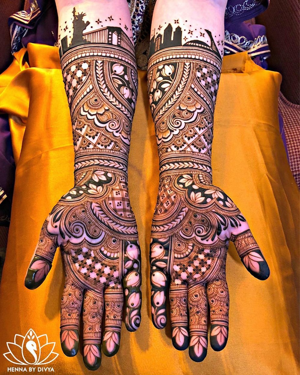 31 Drop-Dead Stunning Dulhan Mehndi Designs for Hands & Legs