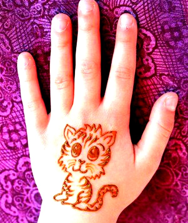Cartoon & Simple Mehndi Designs For Kids: They Just Love Them!