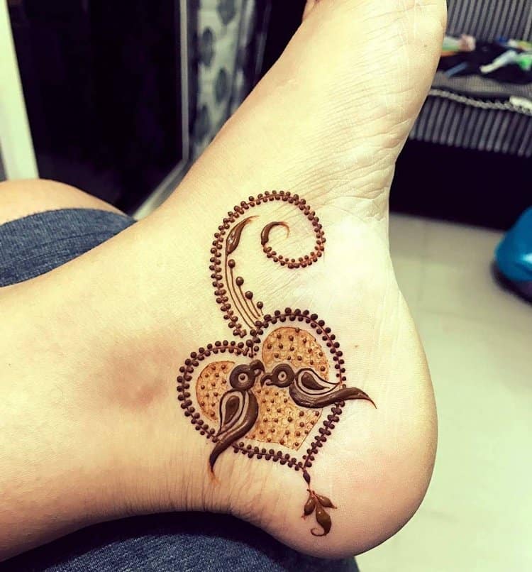 Anklet Foot mehandi design