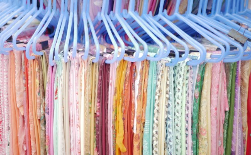 Wedding gown/articles/sherwanis on rent