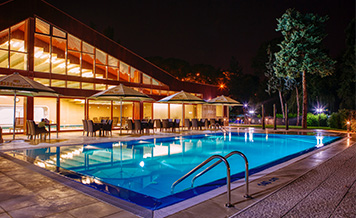 Lariya Resort