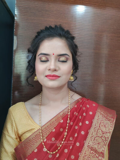 Makeup Artist Rashmi