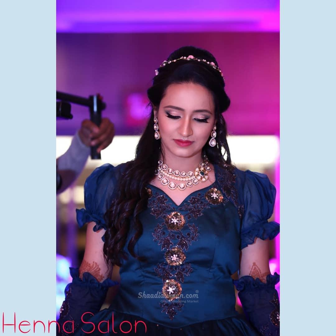 Henna Salon