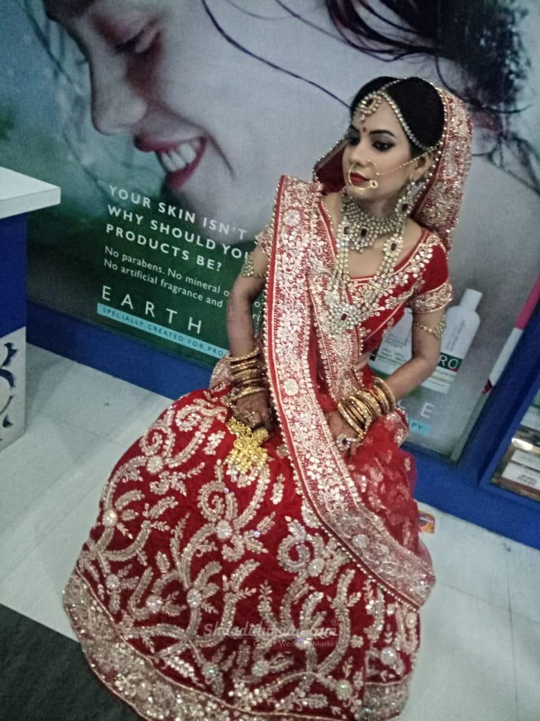 Rekha's Unique Beauty Parlour