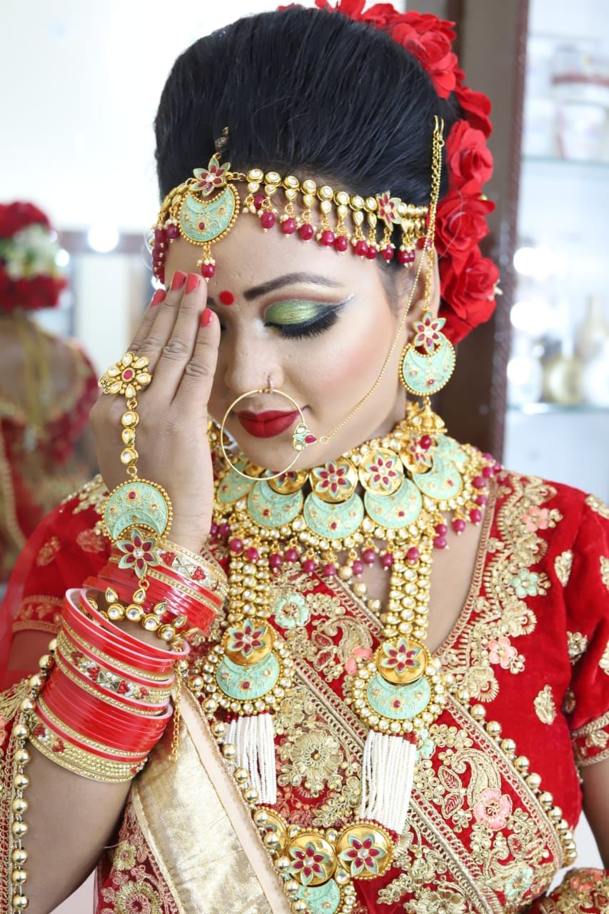 Sundaram Beauty Parlour