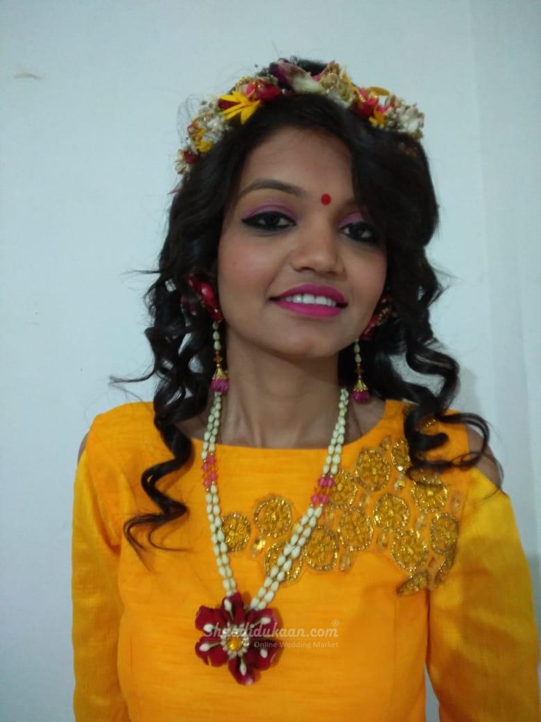 Shayona Beauty Parlour