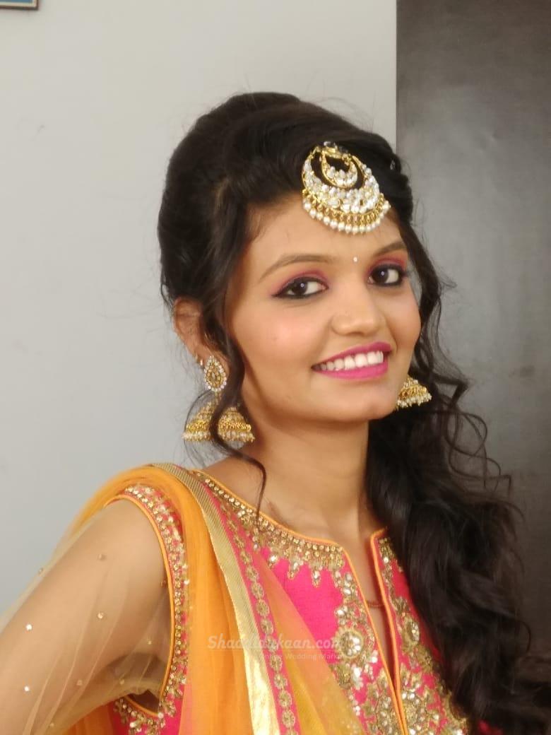 Shayona Beauty Parlour