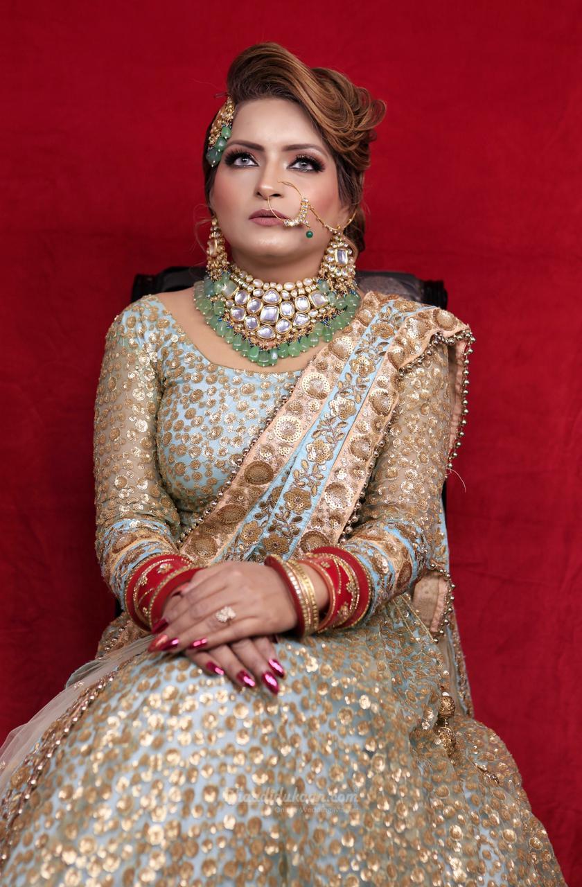 Shivali Arora Makeup Stories