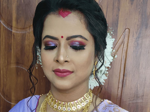 Gayatri Sarkar Makeup Artist