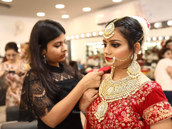 Makeovers By Ruhani Garg