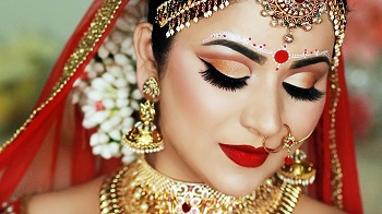 Impending Biye: Look the Oti Shundor Bengali Bride with These Makeup Tips