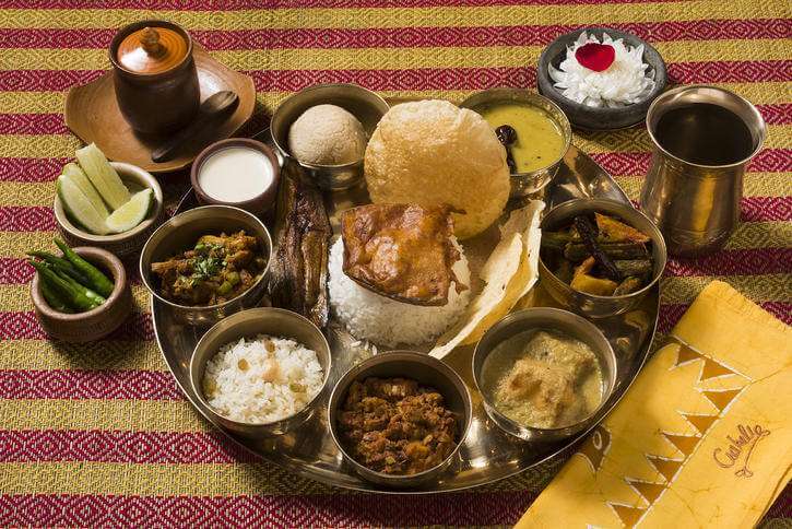 All You Need To Know About Traditional Bengali Wedding Menu