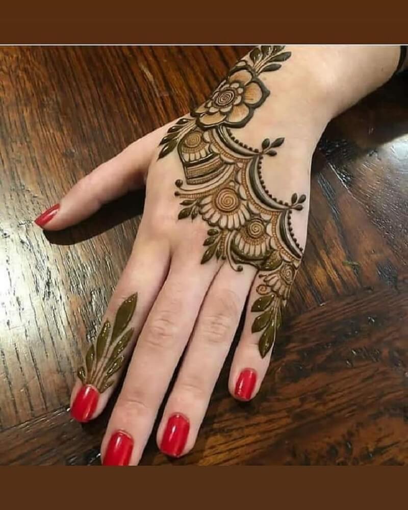 mehndidesingholic on Instagram: “Beautiful nail color from @ibacosmetics  Mehndi by @mehndi_designs_collection cone @… | Mehndi designs, Nail colors,  Beautiful nails