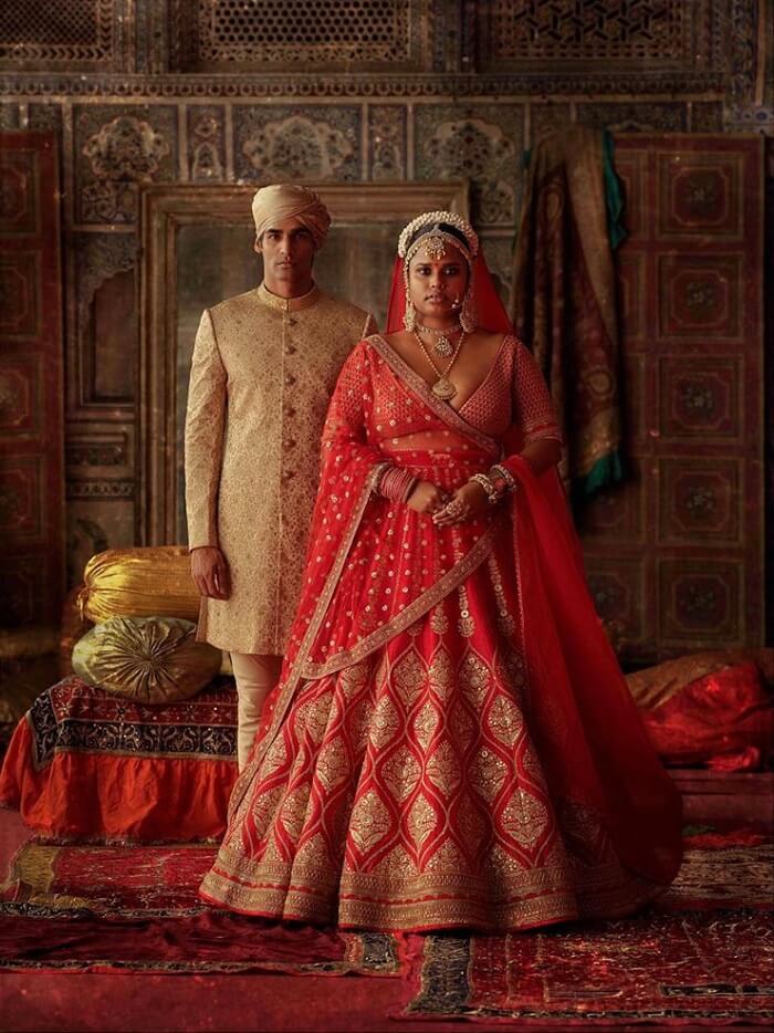 Sabyasachi Mukherjee Latest Wedding Dresses 2018-2019 Collection | Bridal  outfits, Sabyasachi bridal, Indian dresses