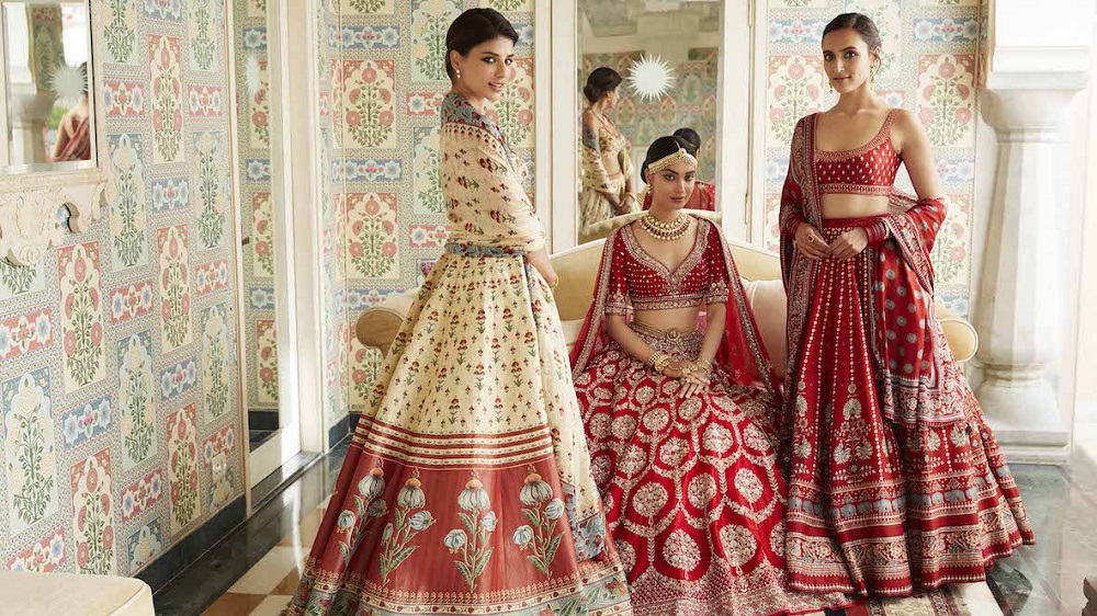 Top 10 Fashion Designers To Look Upto For Bridal Trousseau Shopping