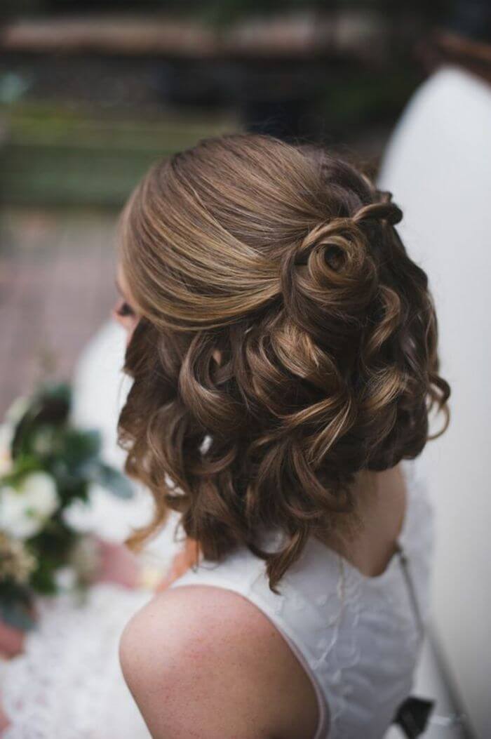 Wedding Hairstyles For Short Hair 2023 Guide  Expert Tips  Short wedding  hair Short hair styles Curly wedding hair