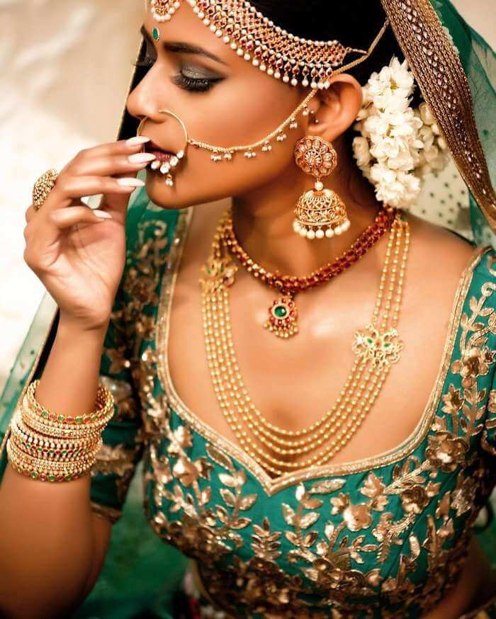 KWICKK Ethnic Fancy Stylish Temple Wedding Bridal Diamond Studded GREY  Color Jhumka Earrings for Women and Girls