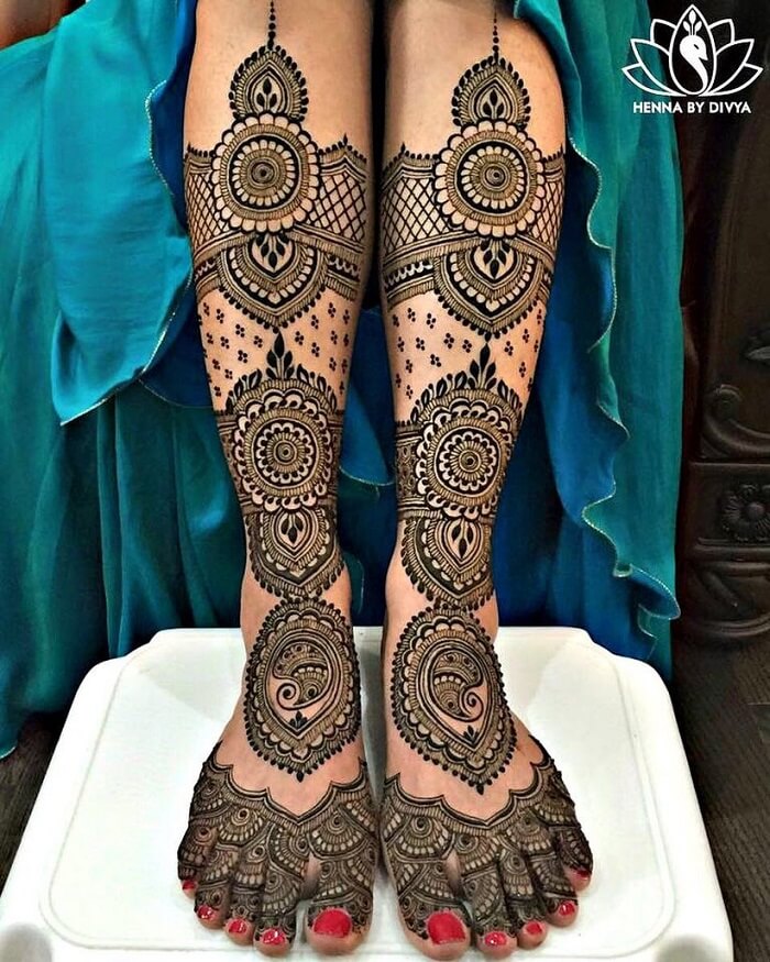 Traditional Indian Pakistani Mehndi Henna Design - YouTube