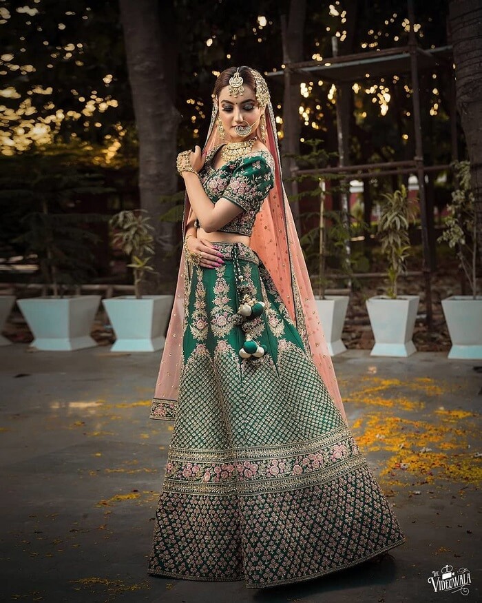 Unique Bridal Lehenga Colour Combinations Which Will Be Big In 2021! | Bridal  lehenga red, Indian bridal fashion, Lehenga color combinations