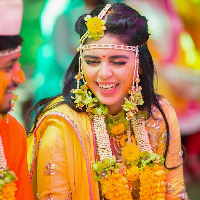 Brides are Sunshine-ing in Yellow Lehengas & it's a refreshing sight! |  Wedding decor elegant, Indian wedding photography, Indian bridal lehenga