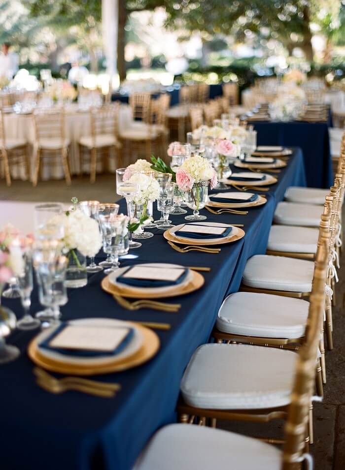 Trending Royal Blue Wedding Decoration Ideas For A Color Thematic