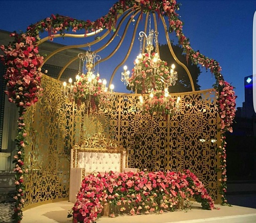 Engagement Stage Decoration Ideas to Make Your Day Truly Magical