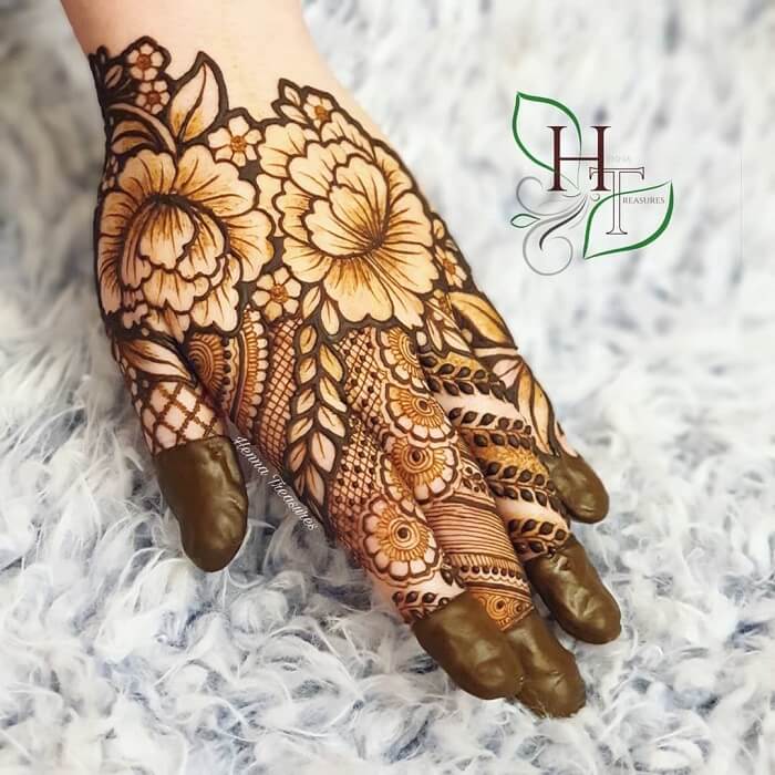 300 Lotus Mehndi Designs For Front And