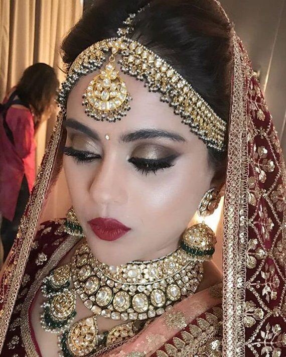Best Bridal Hairstyles To Compliment Your Maang Tikka Or Matha Patti
