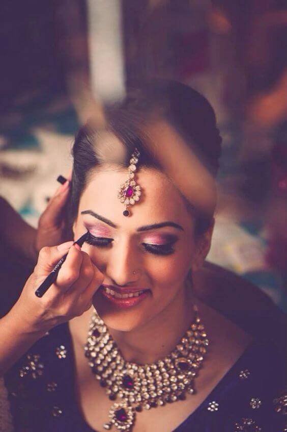 Indian Bridal Photo: Over 1,344 Royalty-Free Licensable Stock Photos |  Shutterstock