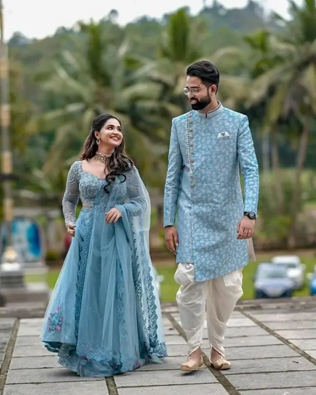 Baraat bride | Pakistani dress design, Dulhan dress, Formal dresses for  weddings