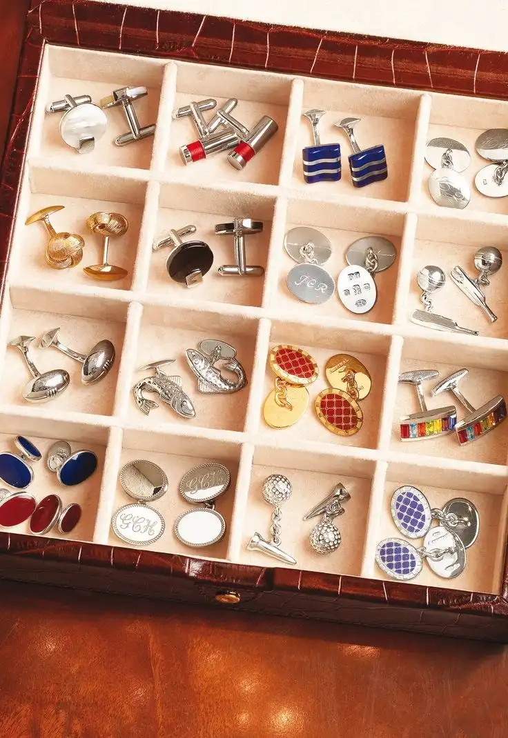 Cufflinks as wedding gift for groom