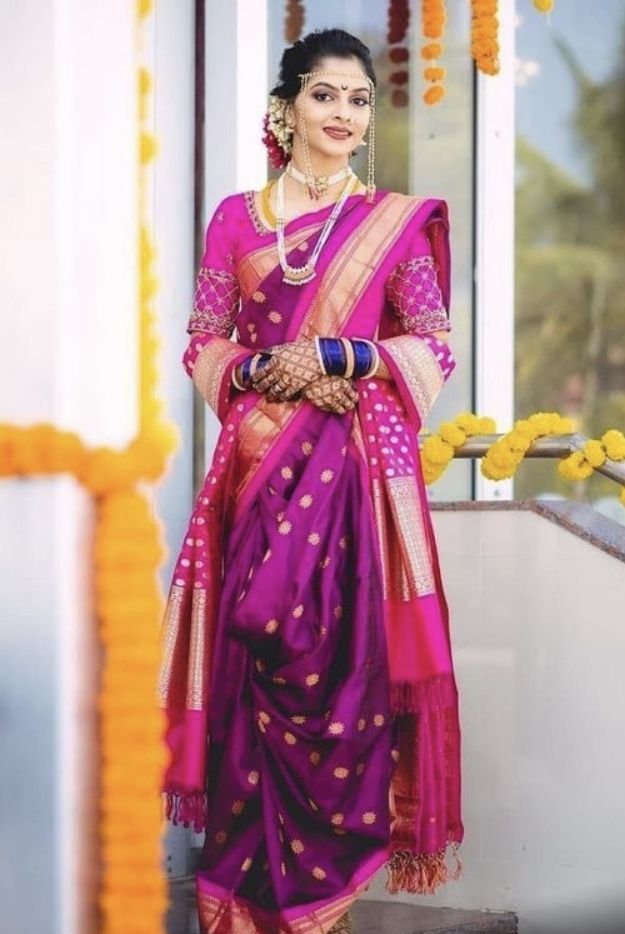 Nauvari Saree