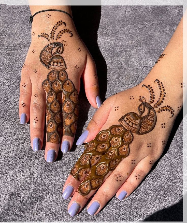 Easy and Beautiful Peacock Mehendi Design