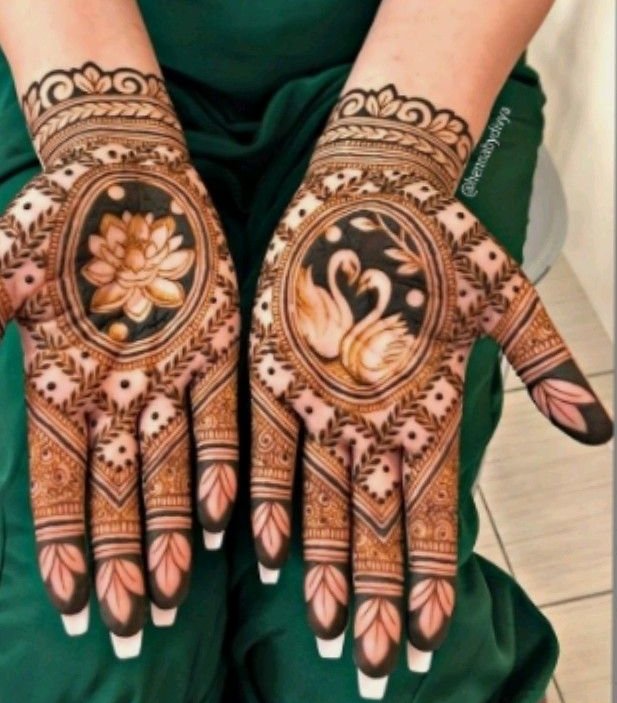 Peacock Mehendi Design Front Hand