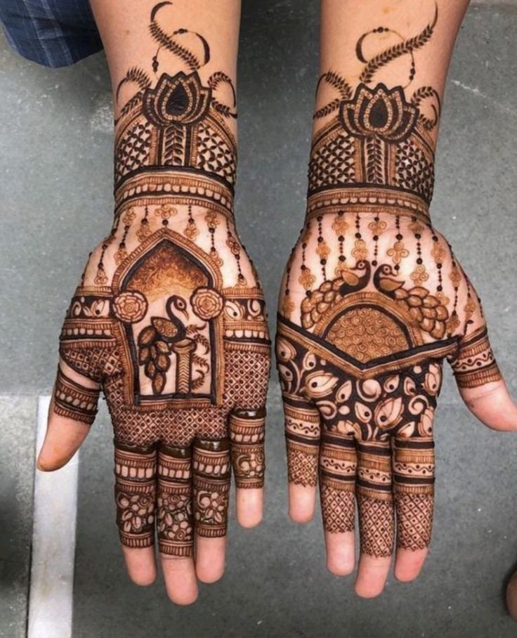 Trending Peacock Mehendi Design Ideas