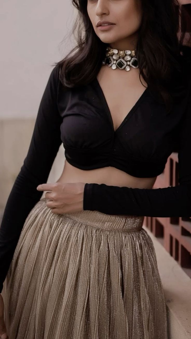 Plunge-Neck Blouse Ideas