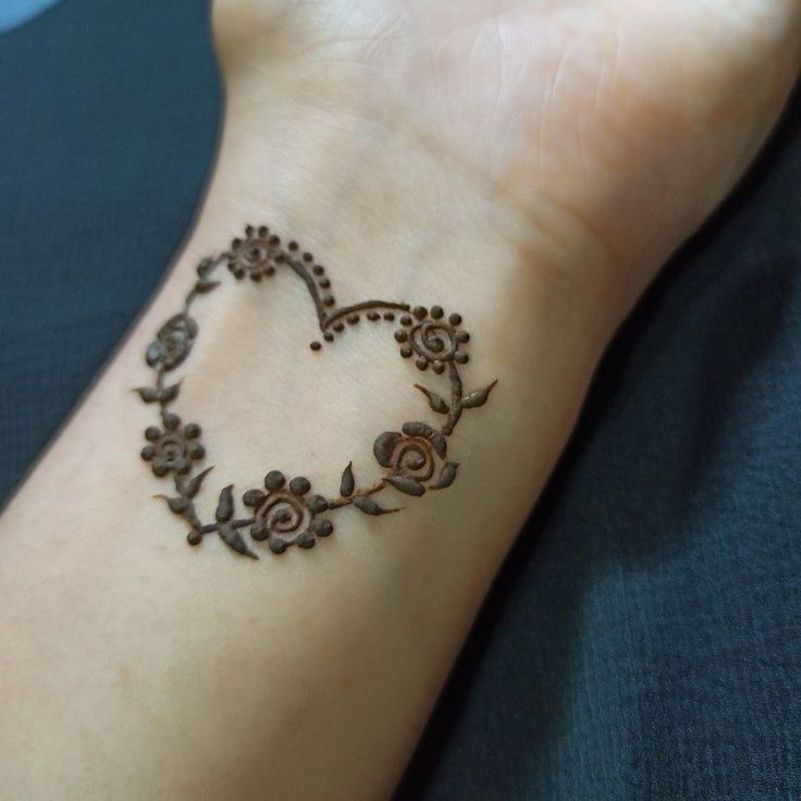 Heart Mehendi Designs Tattoo Ideas