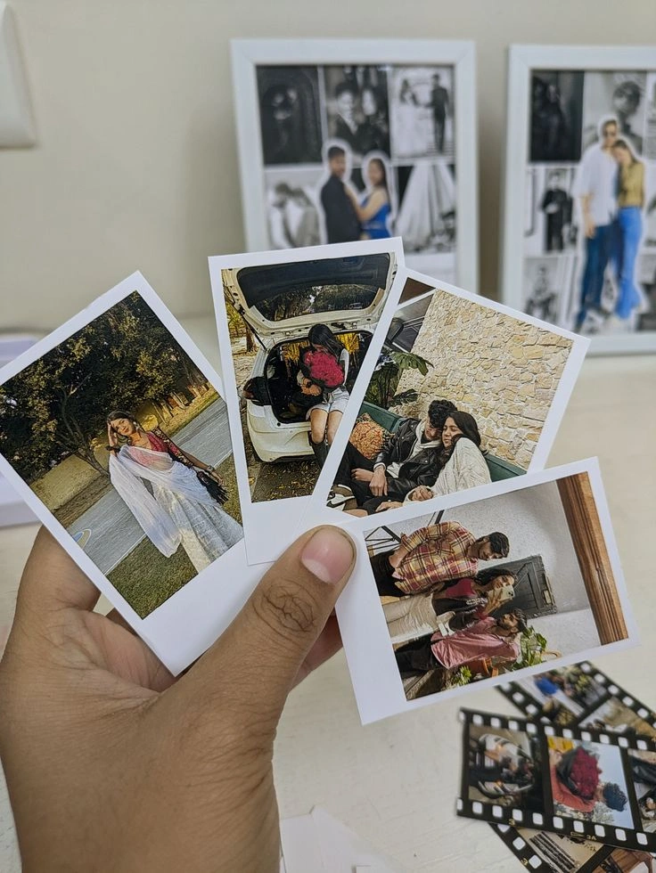 Polaroid Photo Reveal